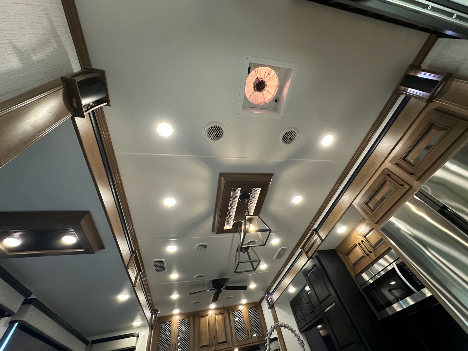 2022 Heartland Bighorn 3883MD Fifth Wheel