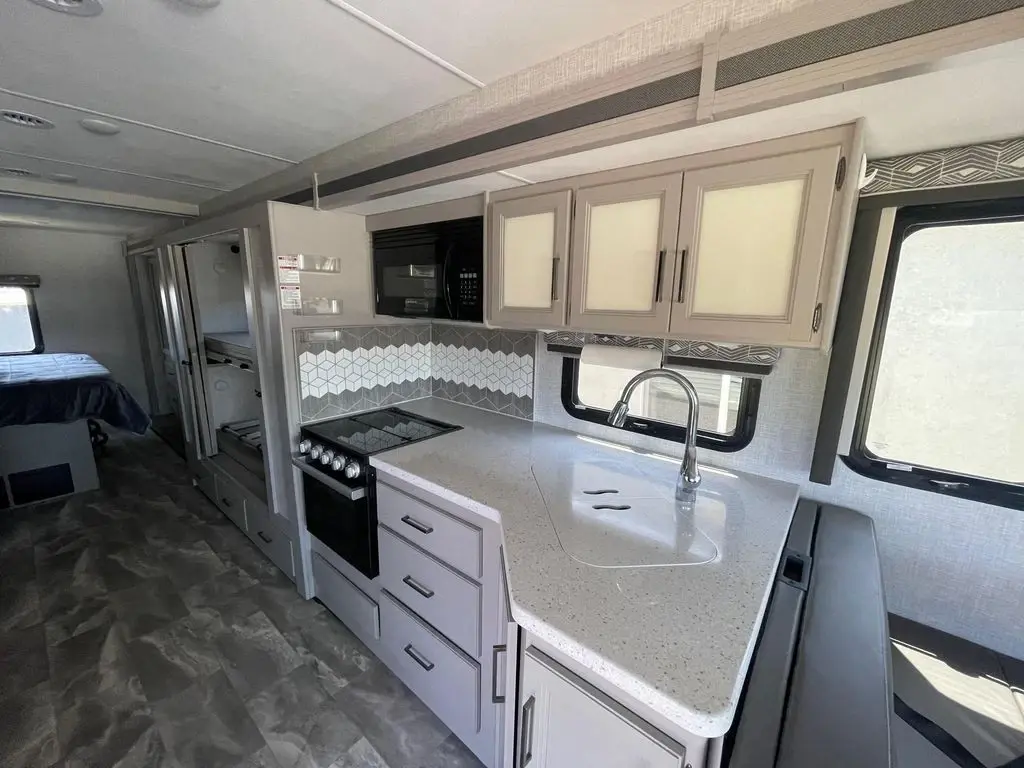 2022 Thor Motor Coach Windsport Class A Motorhome