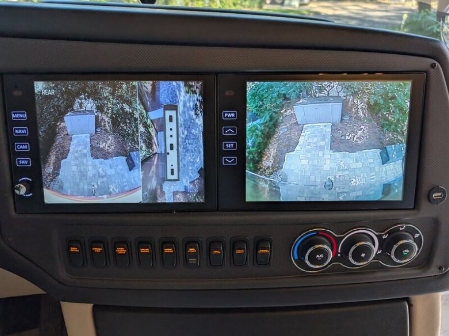 2022 Tiffin Motorhomes Allegro Bus Motorized Class A