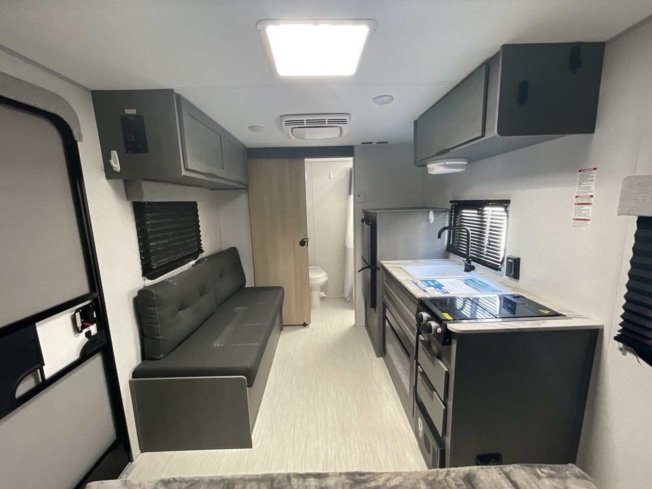 2023 Forest River OZARK