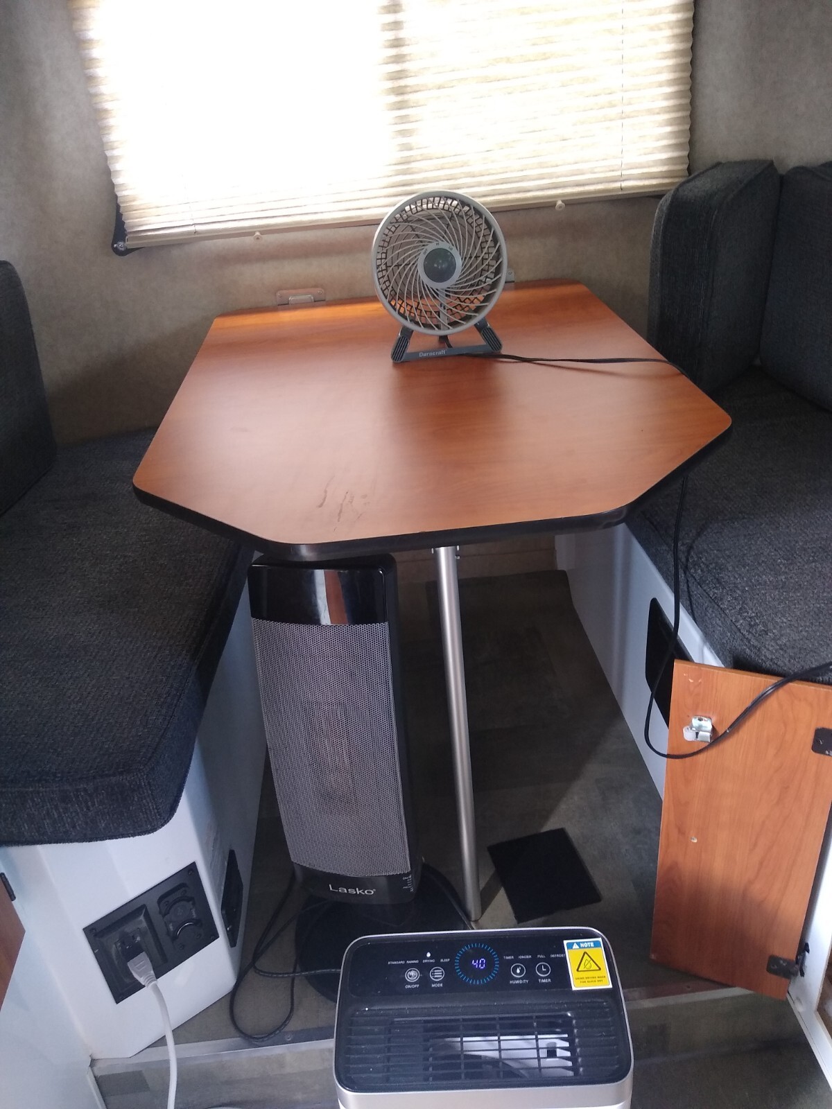 2024 Scamp SCAMP 13' Layout #2 travel trailer