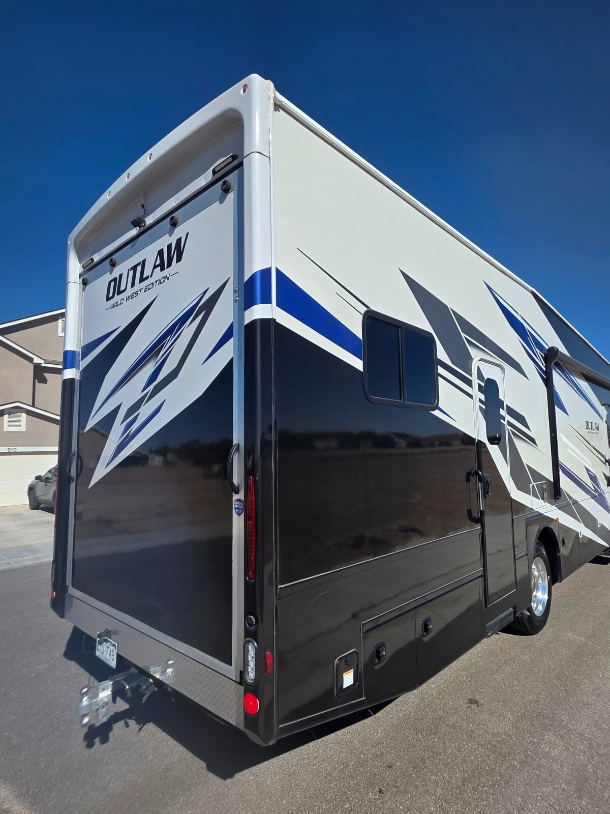 2024 Thor OUTLAW Toy Hauler