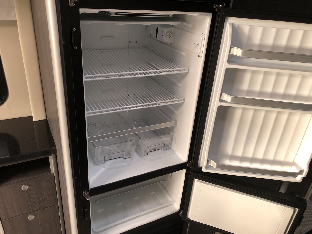 2025 Airstream Atlas