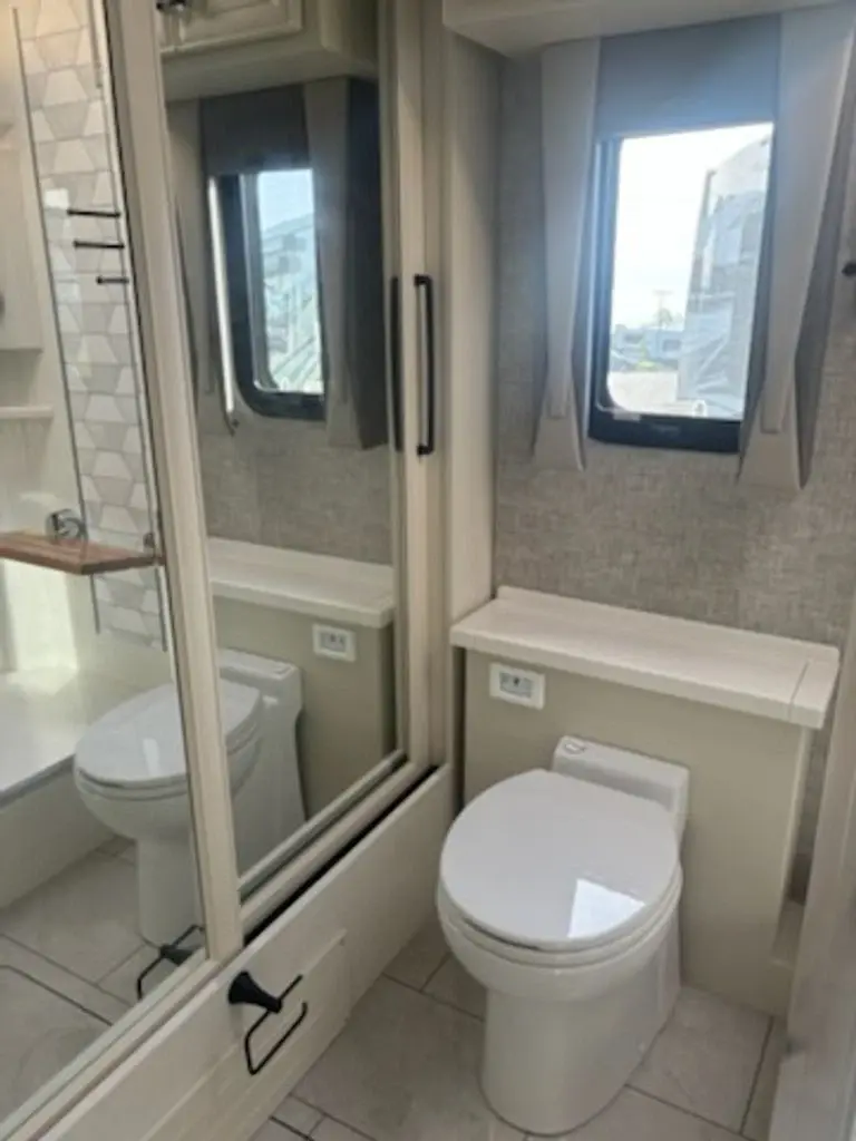 2025 Tiffin Motorhomes Allegro Bus Class A Motorhome