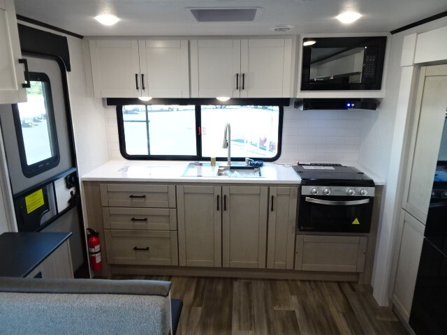 2026 -- Highland Ridge Range Lite 230MKD --