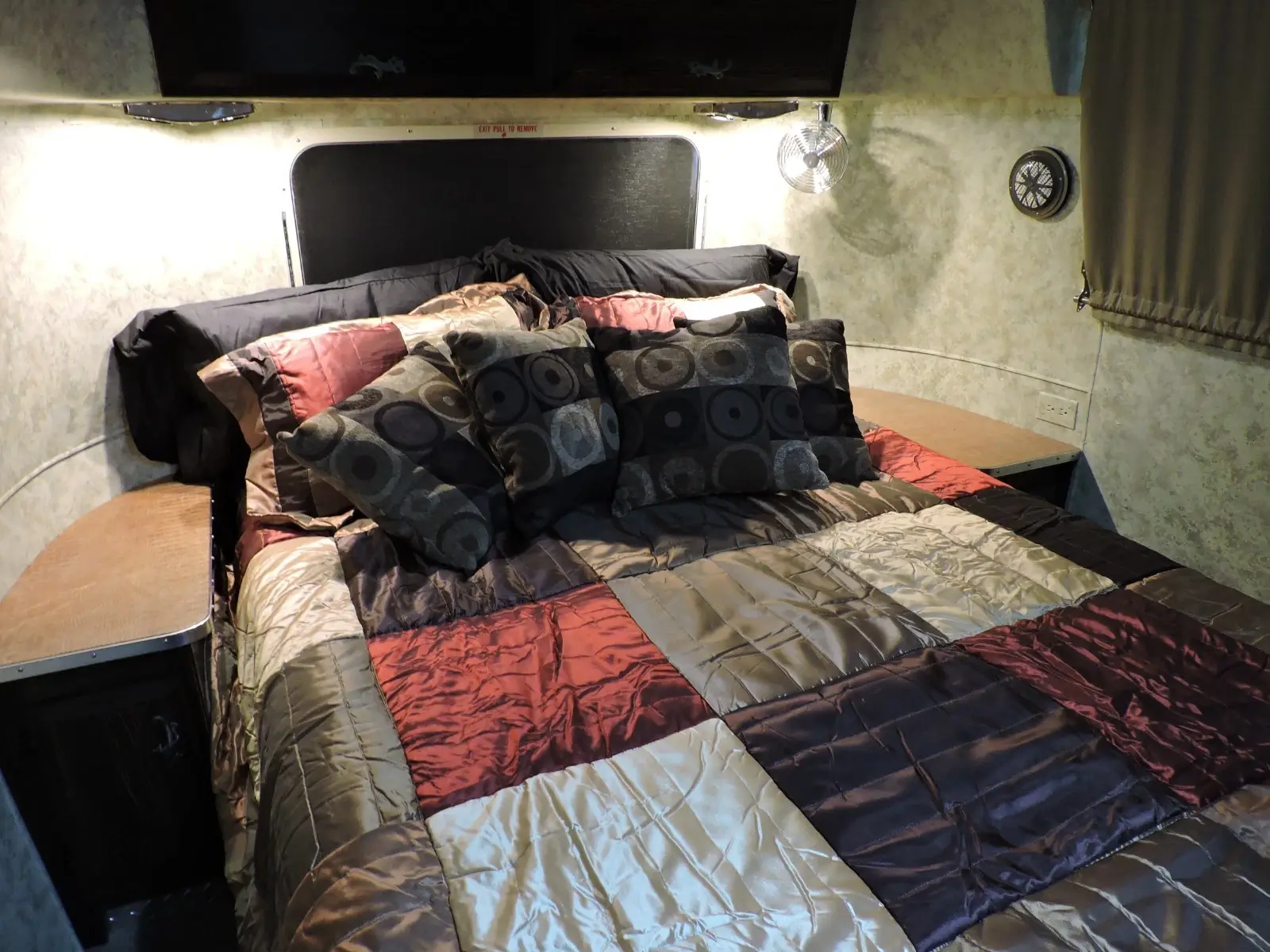 1989 Airstream excella 1000 travel trailer