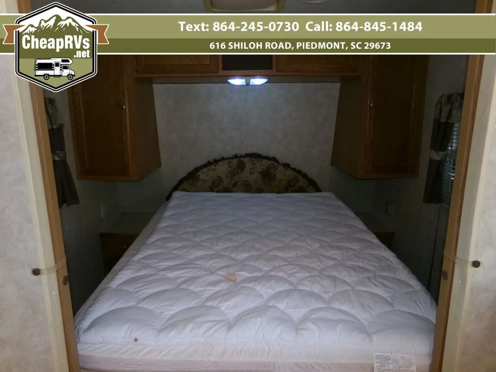 2004 Keystone springdale 295b Travel Trailer