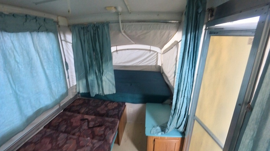 1994 Fleetwood Pioneer Fifth Wheel