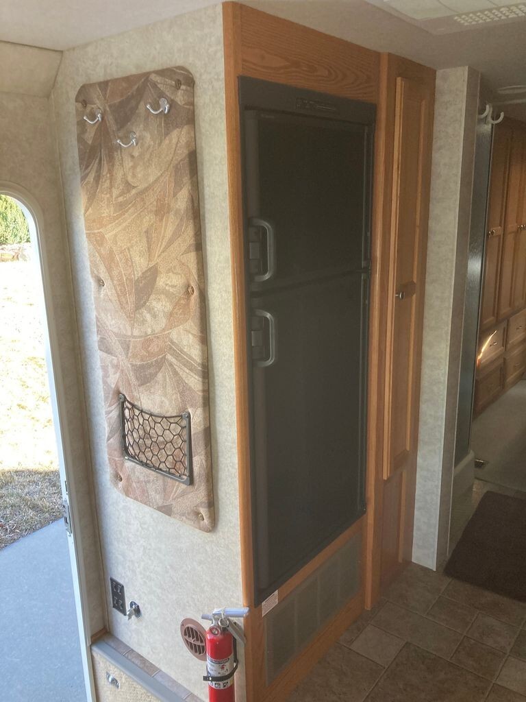 2005 Gulf Stream Conquest B Touring Cruiser Class C Motorhome