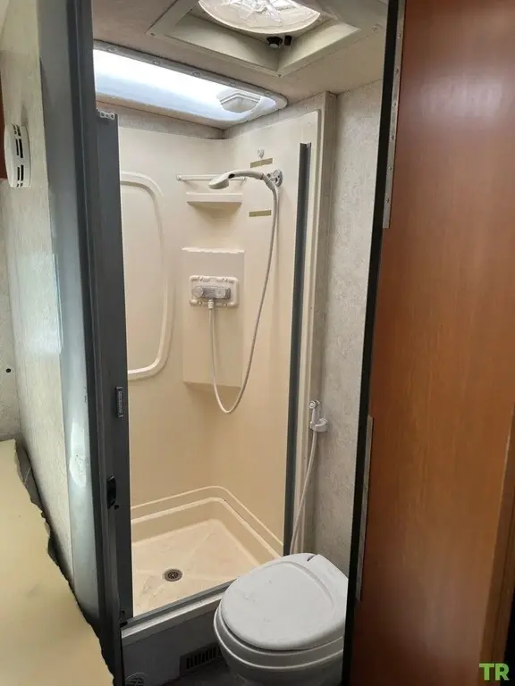 2006 Winnebago View Motorized Class C