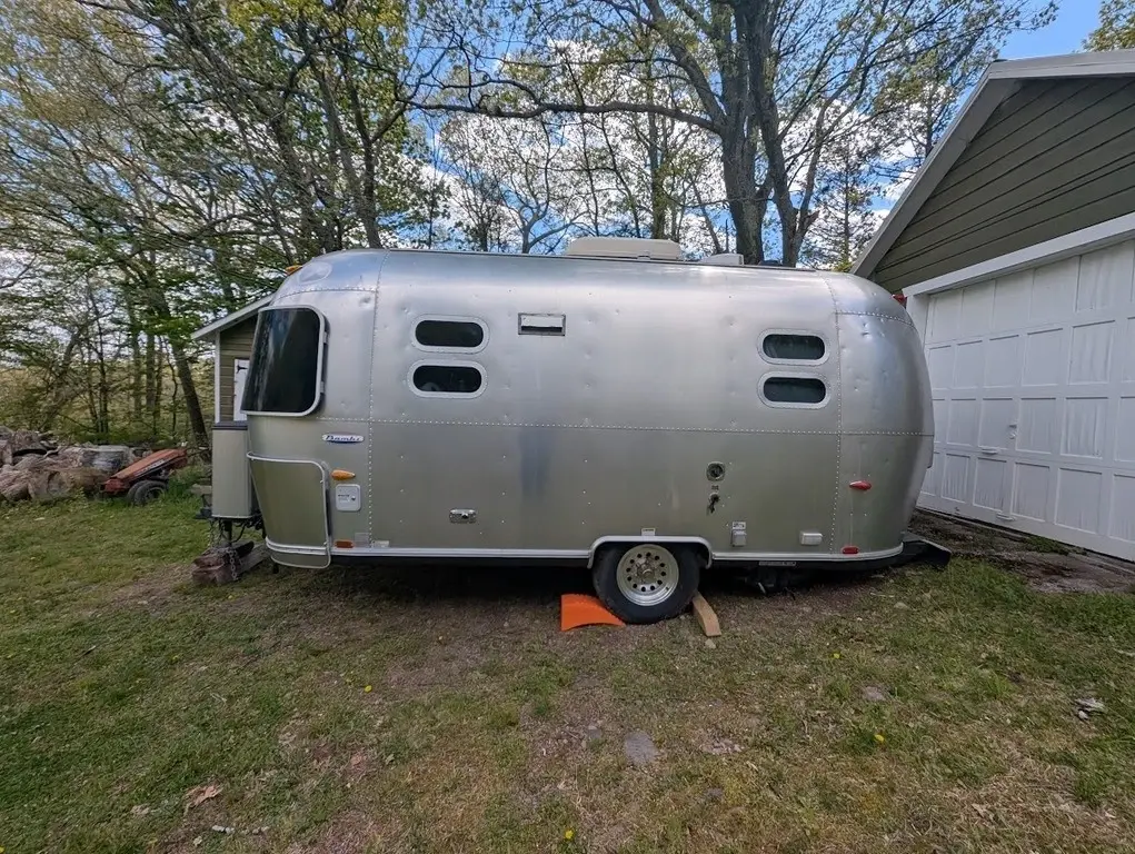 2007 Airstream Bambi Travel Trailer