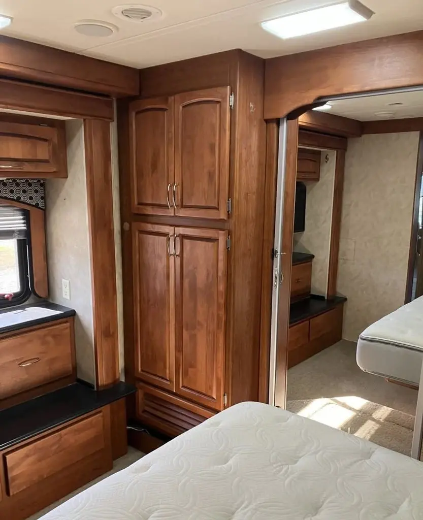 2008 Monaco Diplomat Class A Motorhome
