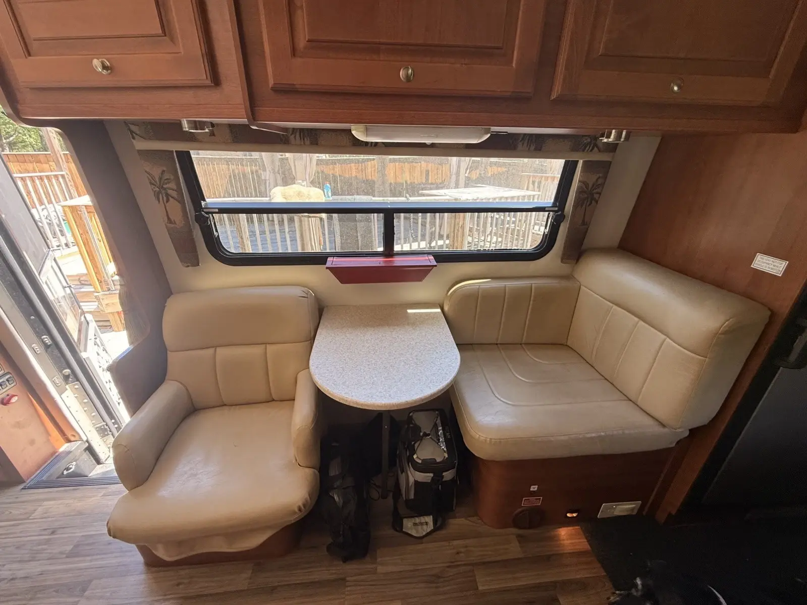 2011 Coach House Platinum 261 XL