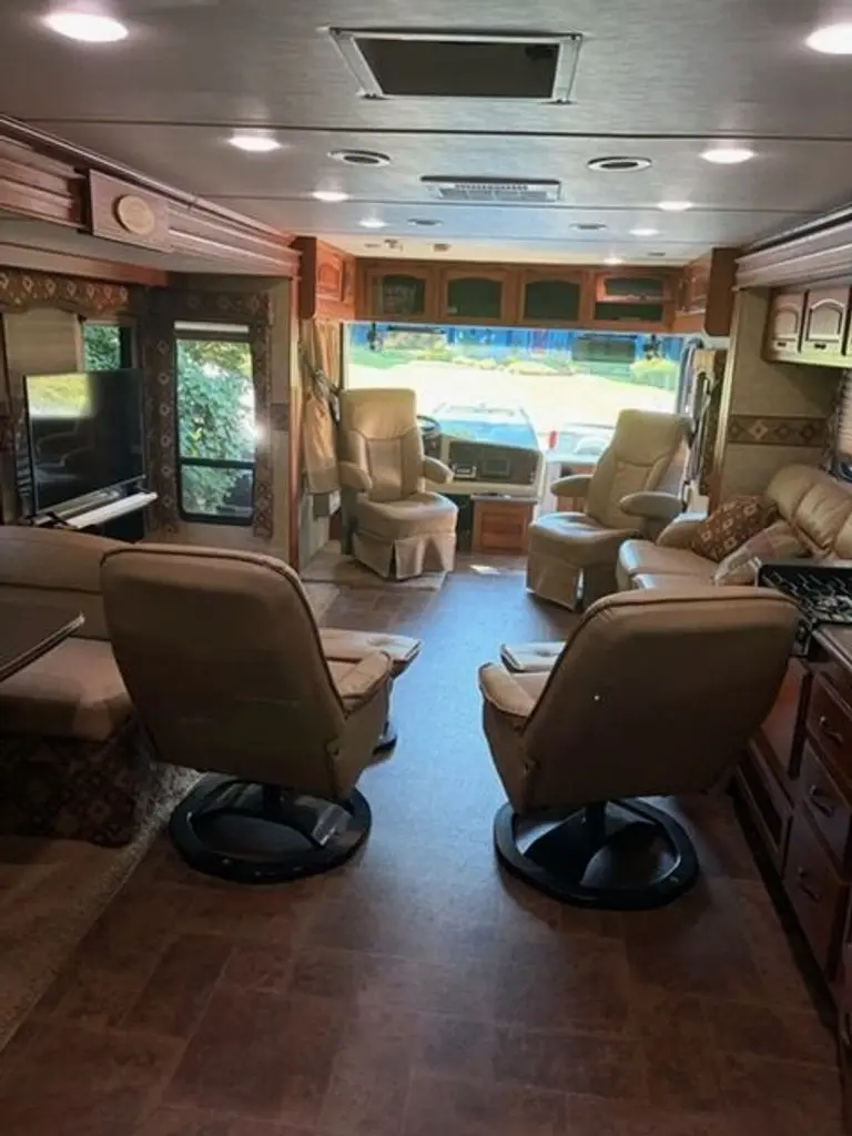 2011 Coachmen Sportscoach Class A Motorhome