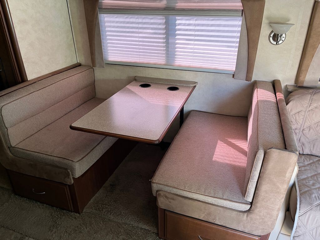 2011 Fleetwood Bounder Class A Motorhome