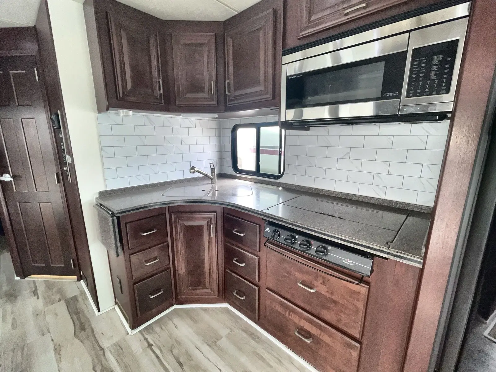 2011 Thor Motor Coach Challenger