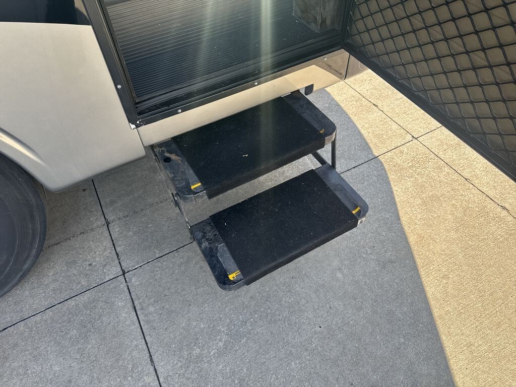 2012 Holiday Rambler Ambassador