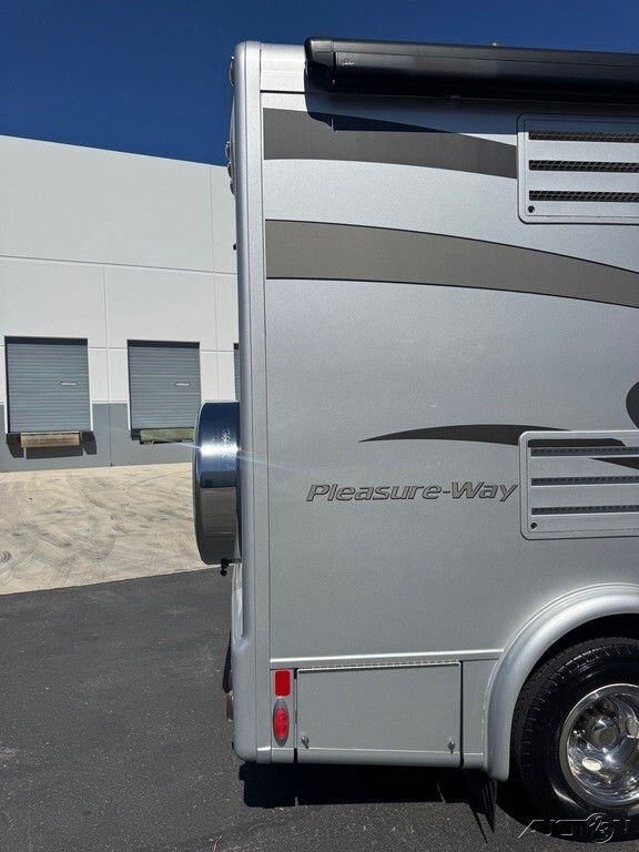 2013 Pleasure Way Prestige Motorized Class B+