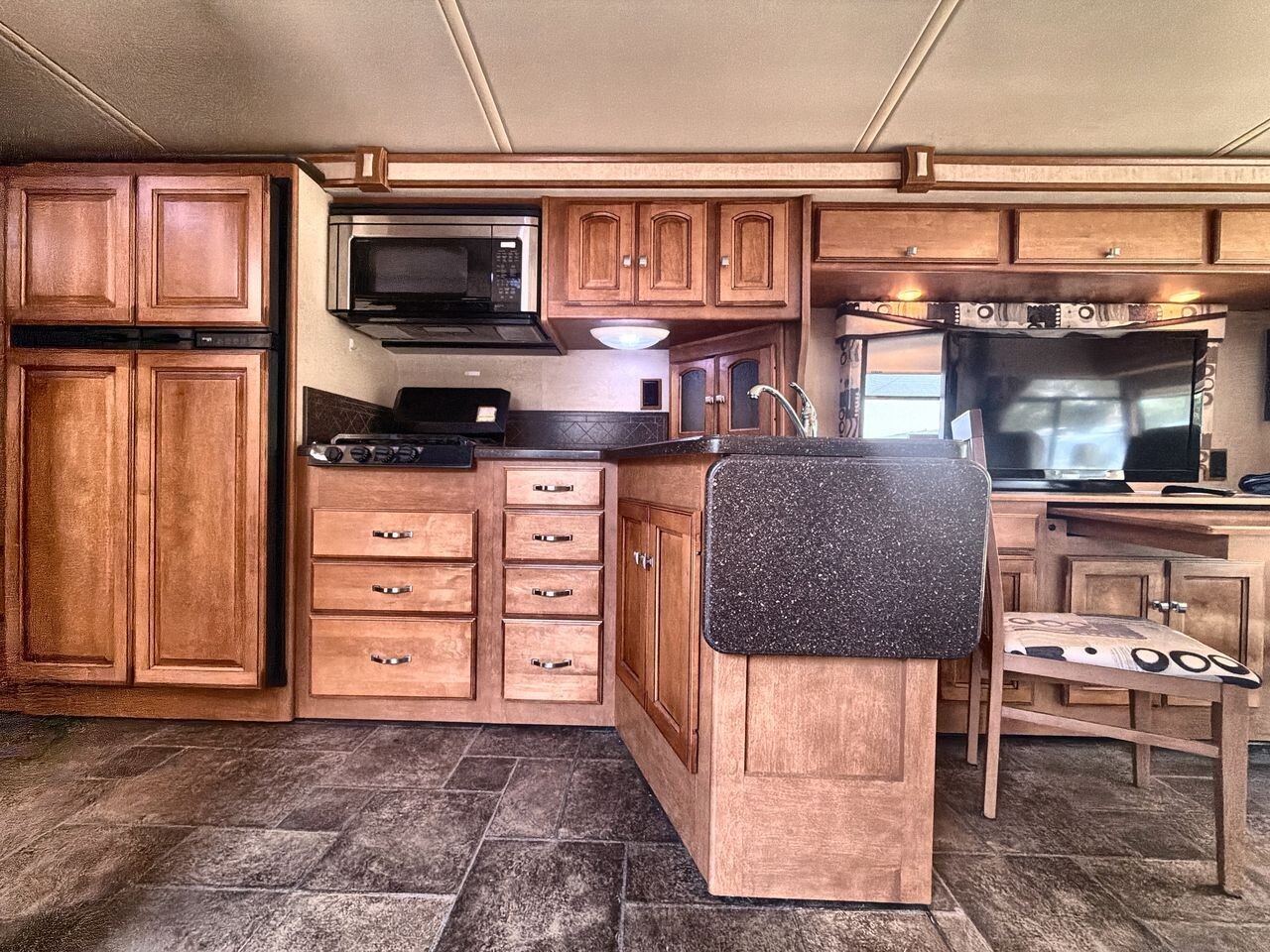 2013 Winnebago Sightseer