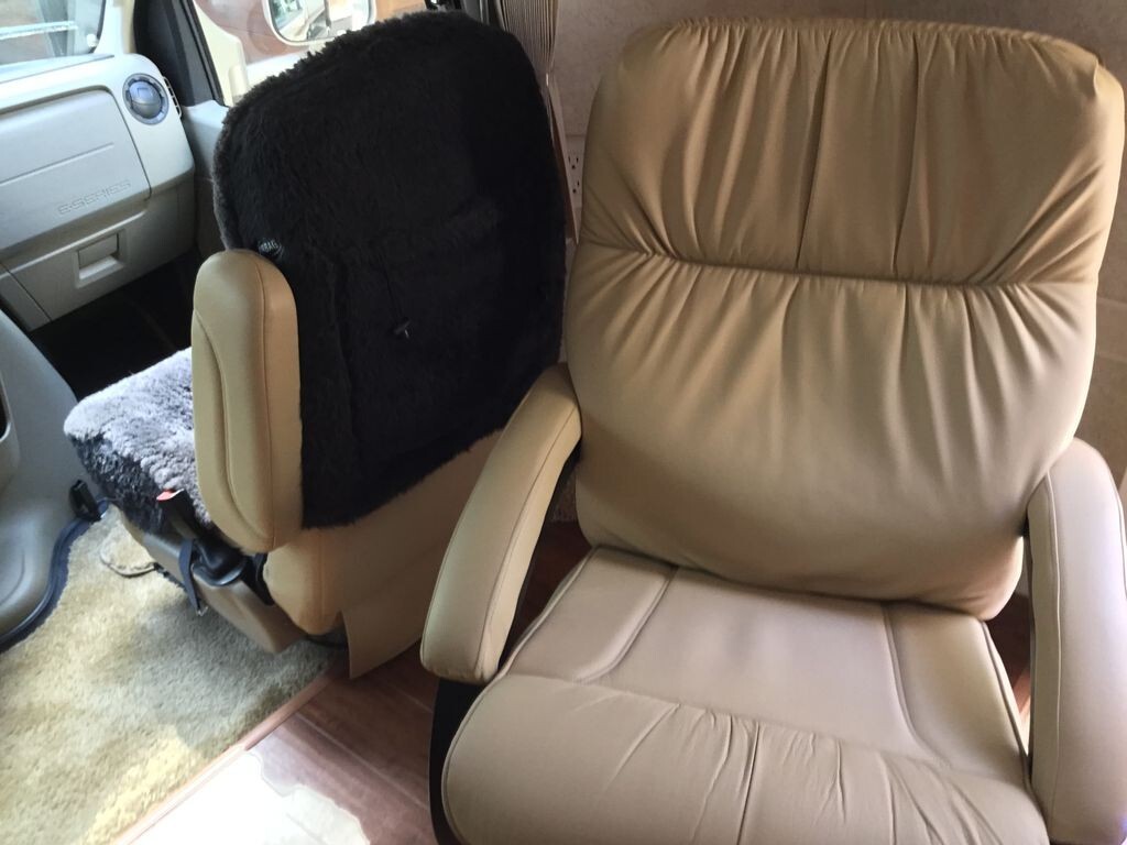 2014 Phoenix Cruiser Motorhome Class B Motorhome