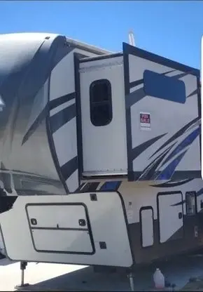 2015 EverGreen RV Tesla Toy Hauler