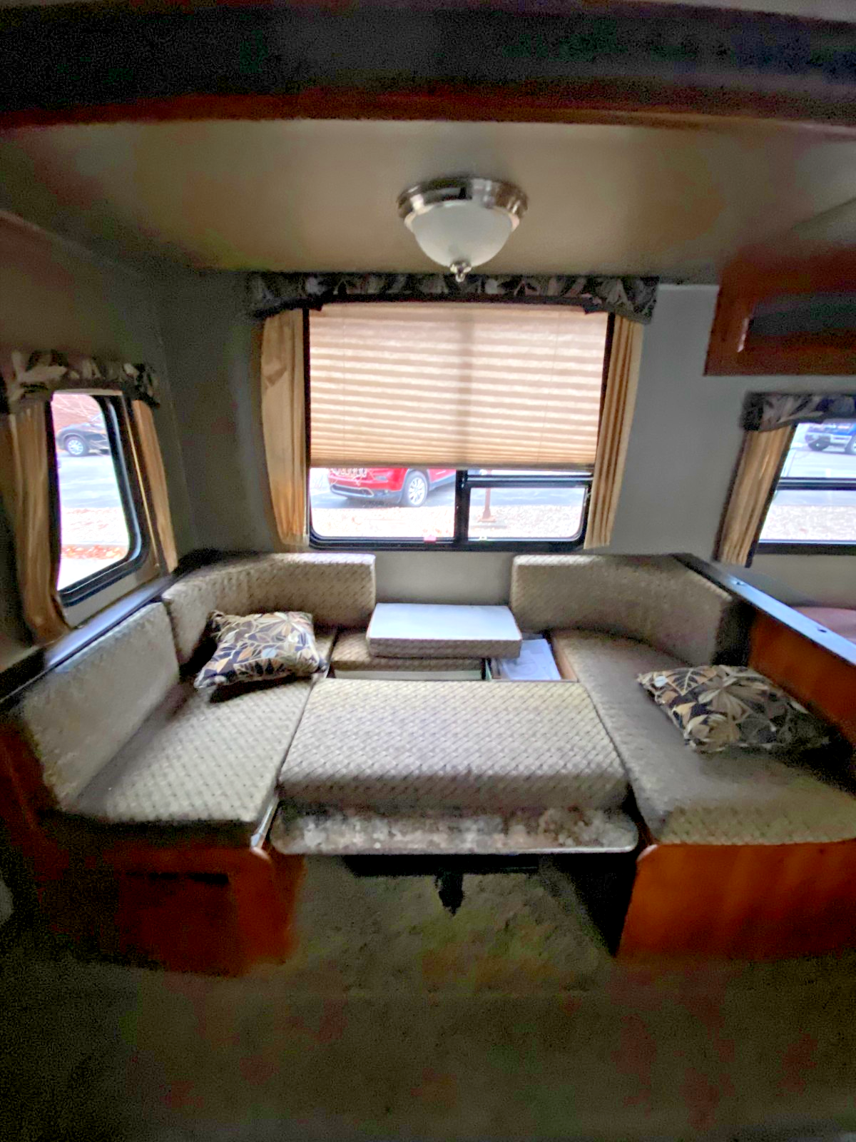 2015 Keystone Hideout 27 DBS Pull Behind