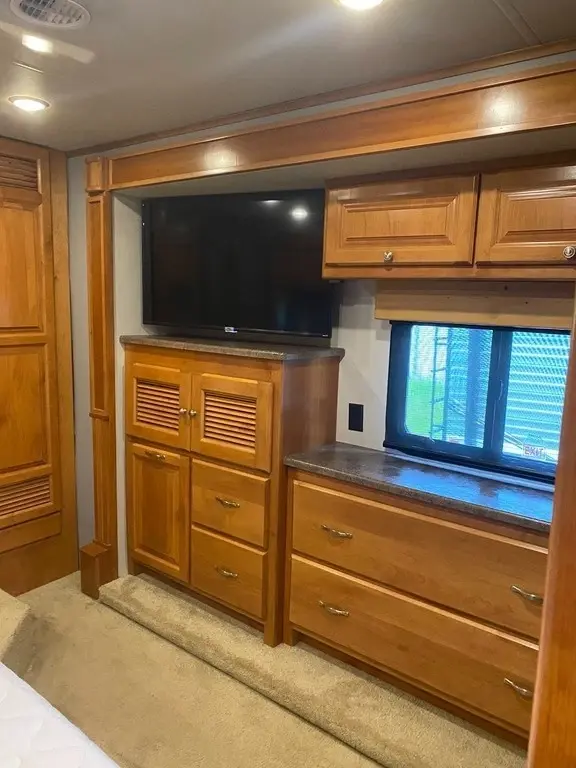2015 Tiffin Motorhomes Allegro Red Motorized Class A