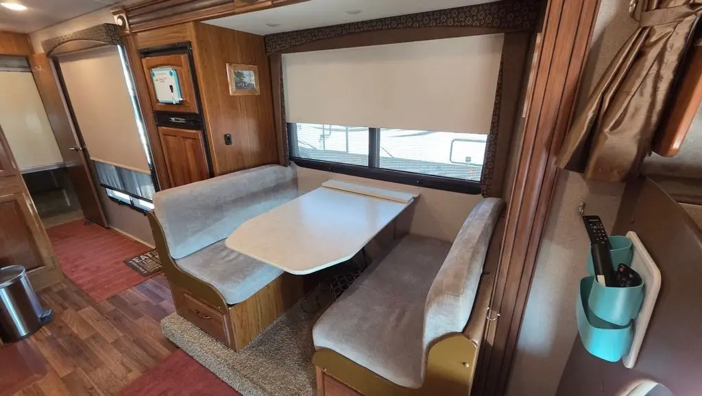 2016 Jayco Greyhawk Class C Motorhome
