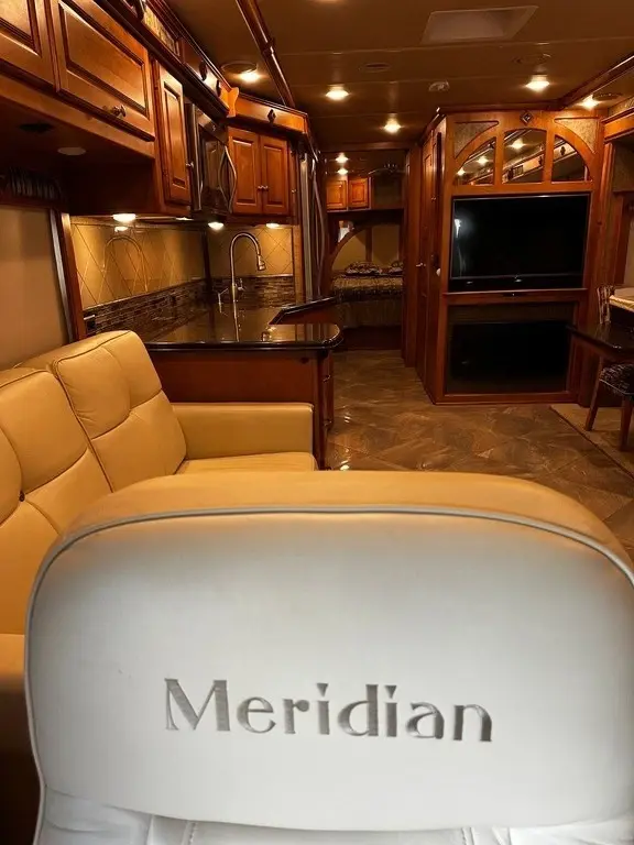 2016 Winnebago Meridian Motorized Class A
