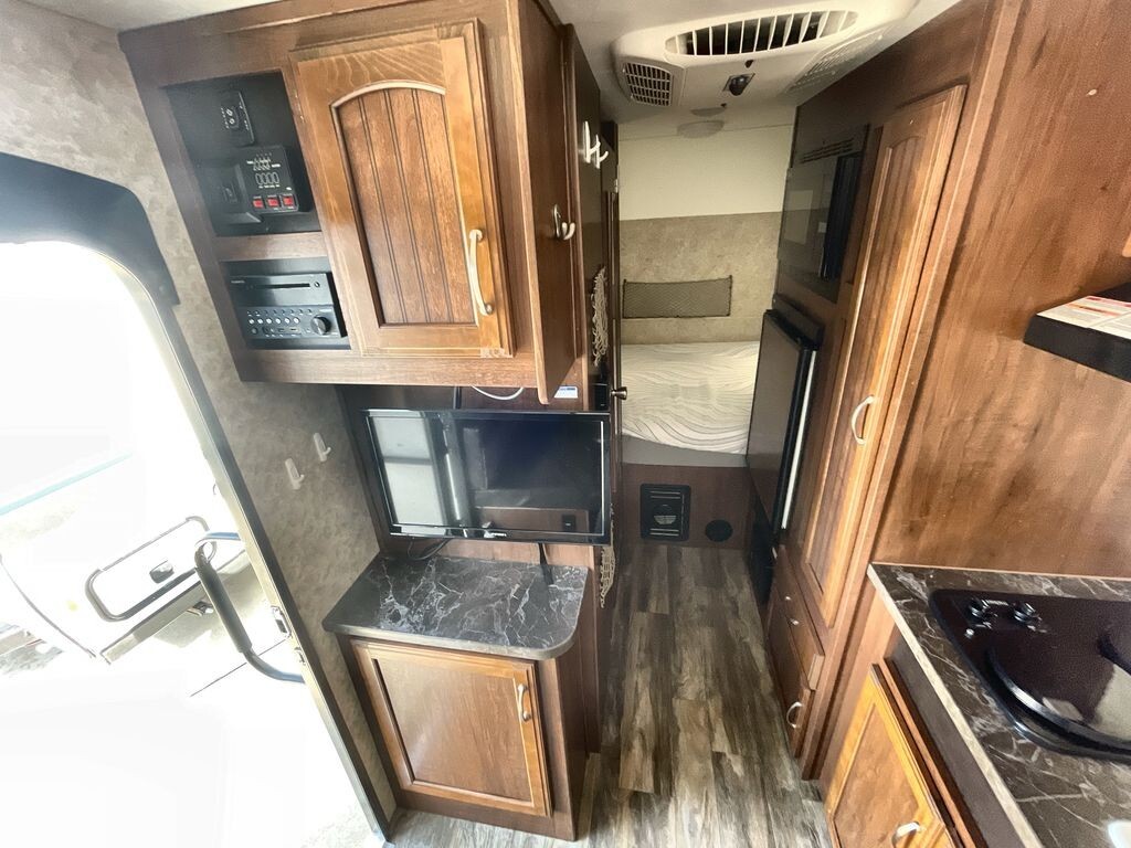 2017 Jayco HUMMINGBIRD 16FD