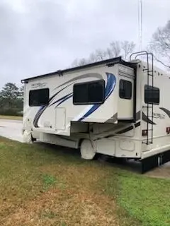 2018 Thor Motor Coach Freedom Elite Motorized Class C