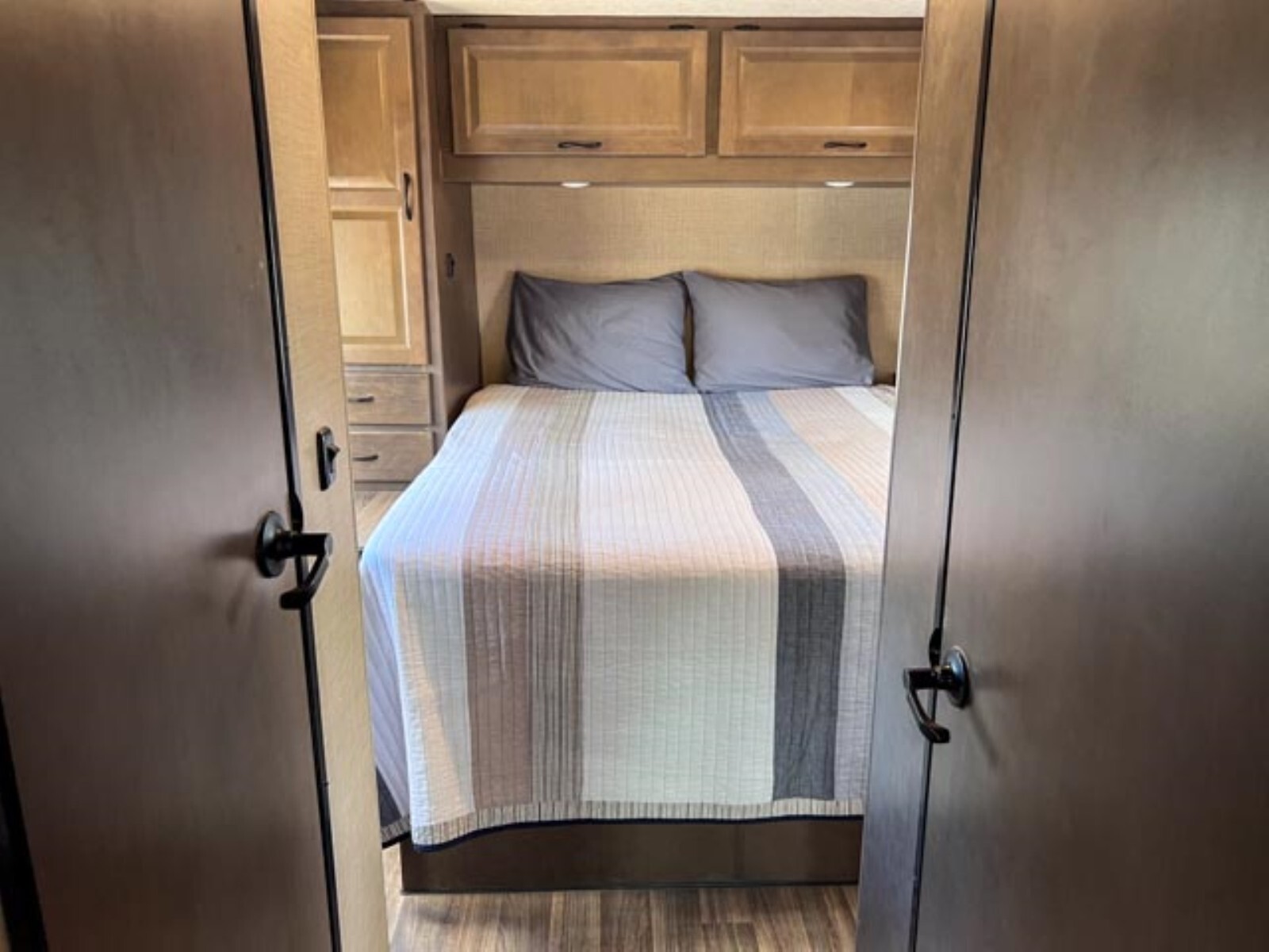 2019 Four Winds Motor Coach