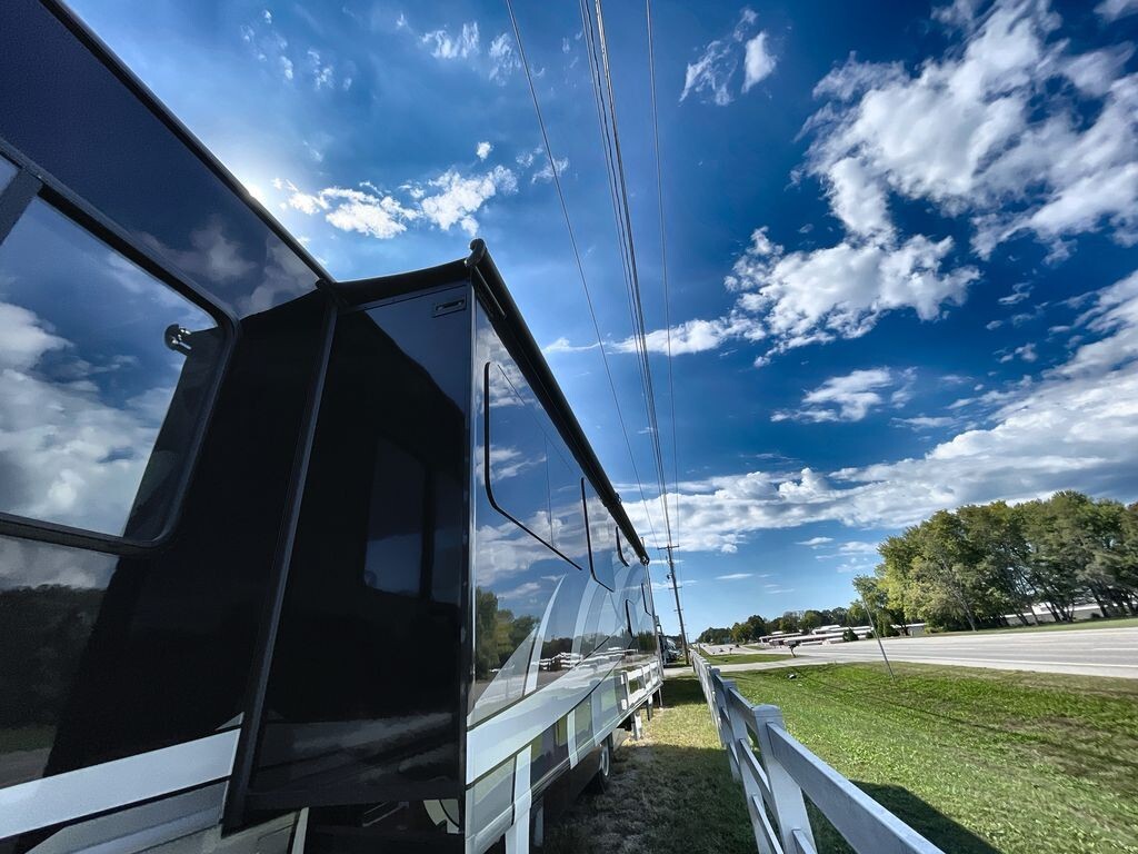 2019 Fleetwood Pace Arrow LXE