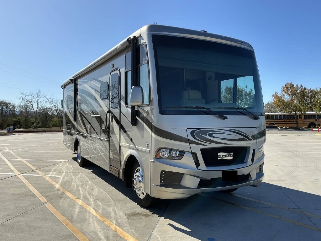 2019 Newmar BAY STAR 3124