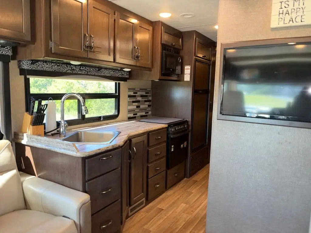 2019 Thor Motor Coach A.C.E. Class A Motorhome