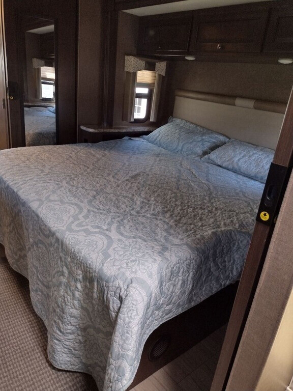 2019 Thor Motor Coach Windsport Motorized Class A