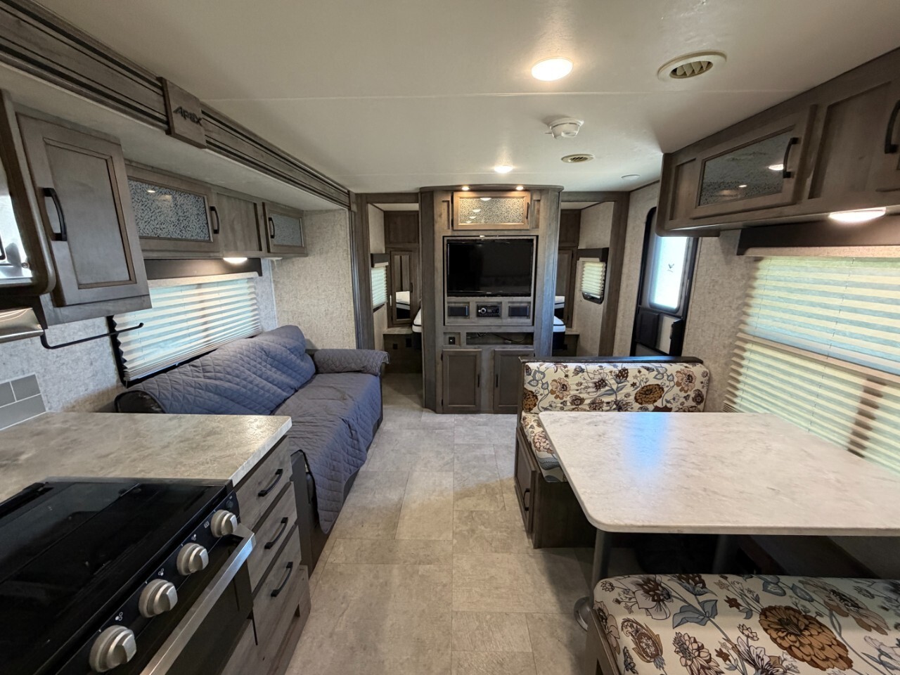 2020 Coachmen APEX ULTRA-LITE