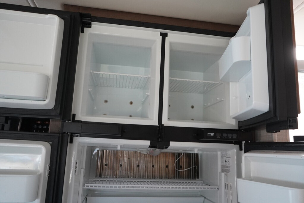 2020 White Jayco Greyhawk Motorized Class C