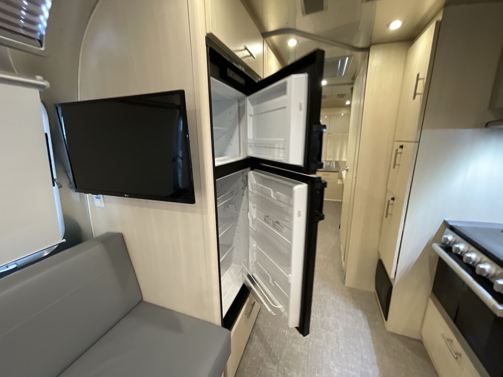 2021 Airstream Flying Cloud