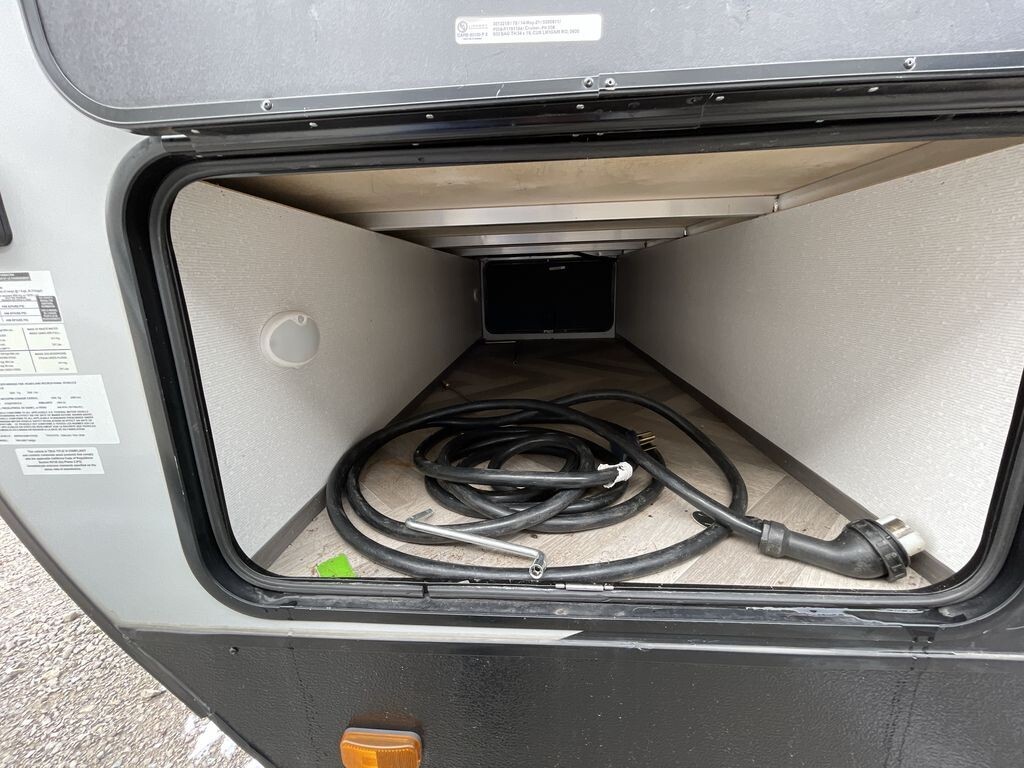 2021 Cruiser RV Twilight Signature