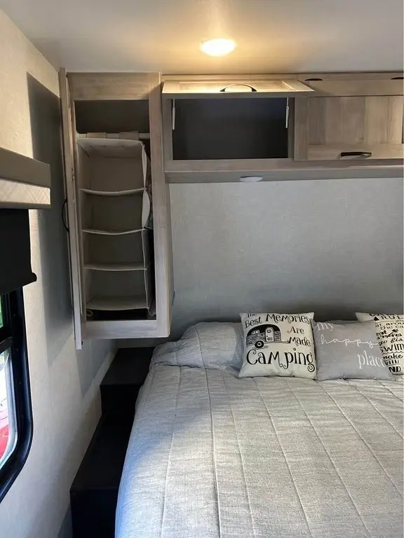 2021 Winnebago Voyage Travel Trailer