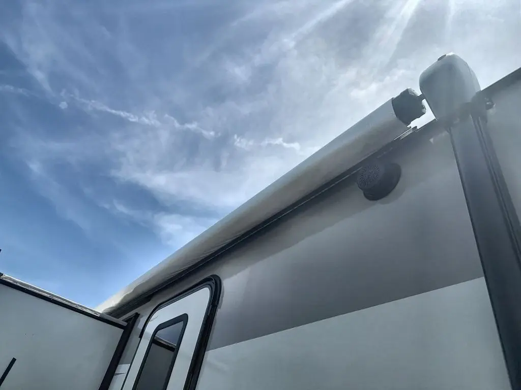 2022 Cruiser RV Radiance