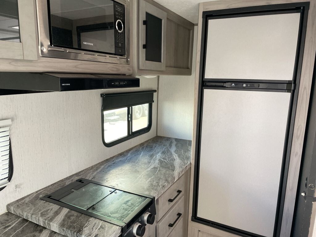 2022 Dutchmen Kodiak Cub