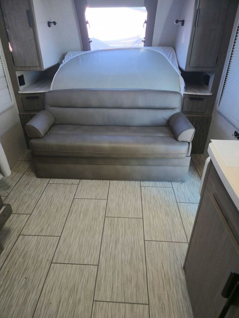 2022 Lance Travel Trailer Travel Trailer