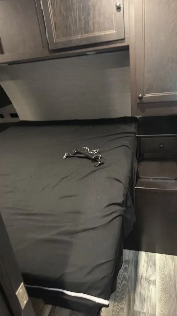 2022 Starcraft Super Lite Travel Trailer