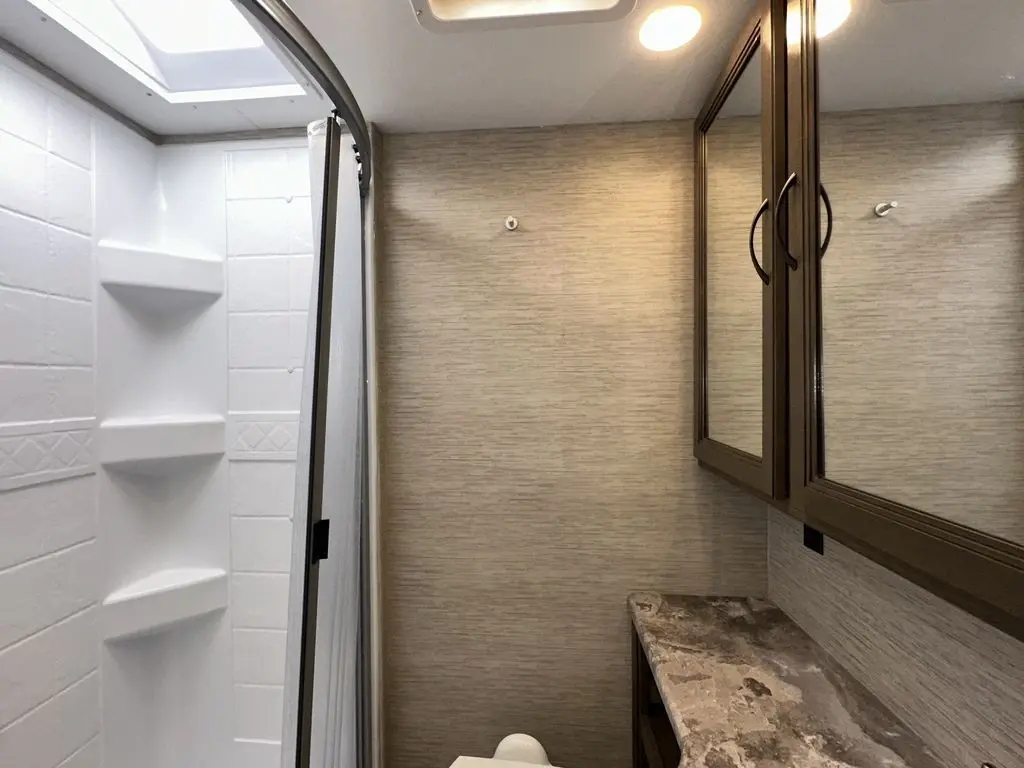 2022 Thor Motor Coach Four Winds