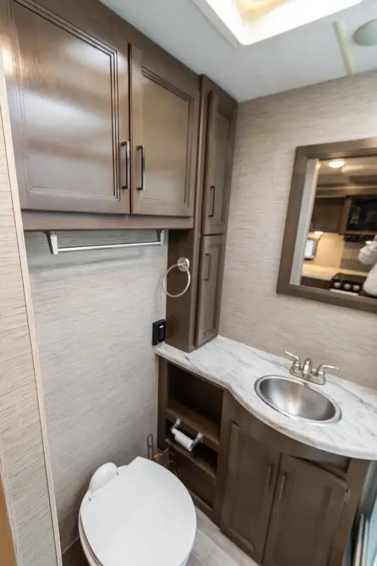 2022 Thor Motor Coach FREEDOM TRAVELER