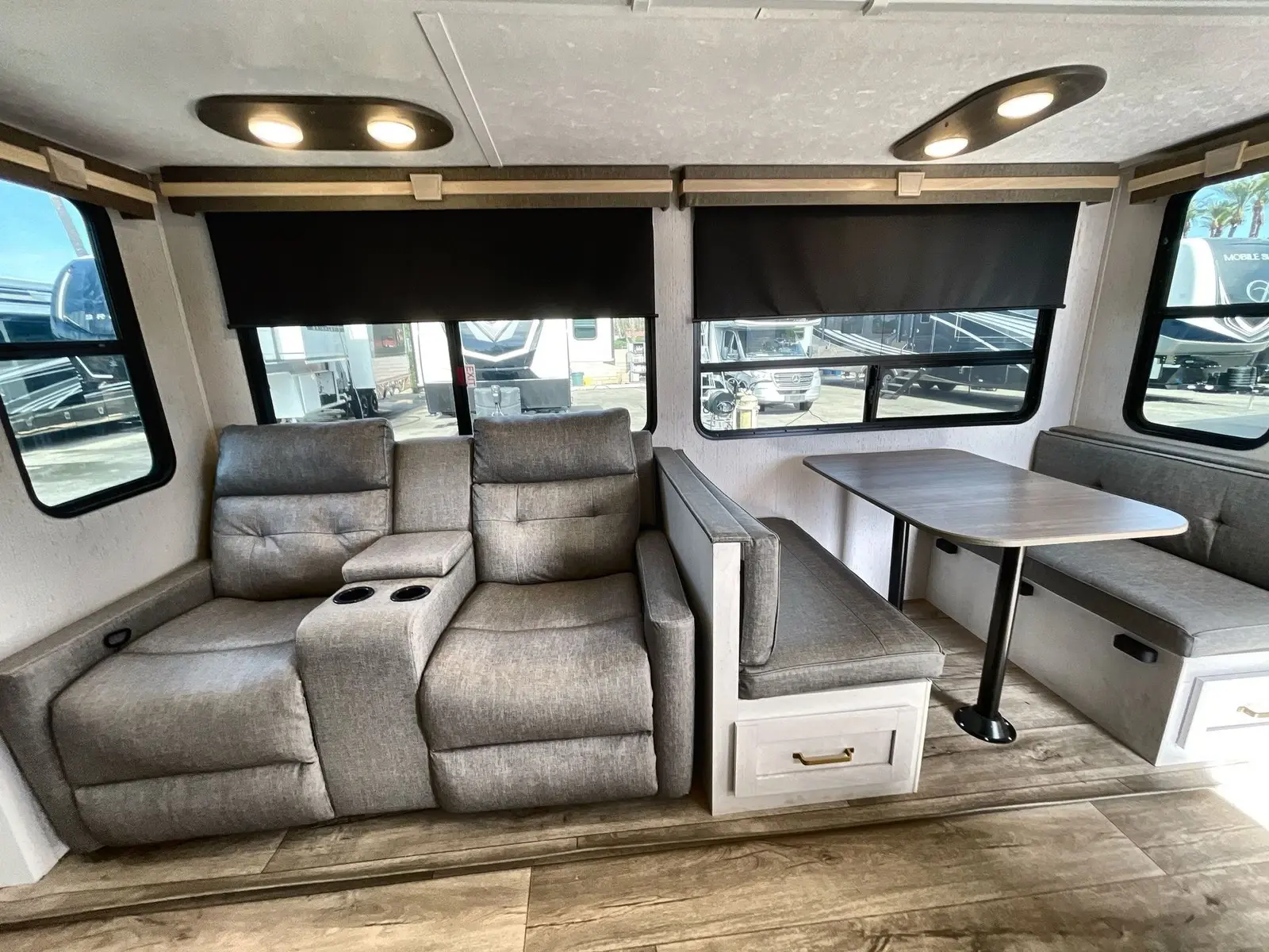 2023 Dutchmen Astoria 1500 Series