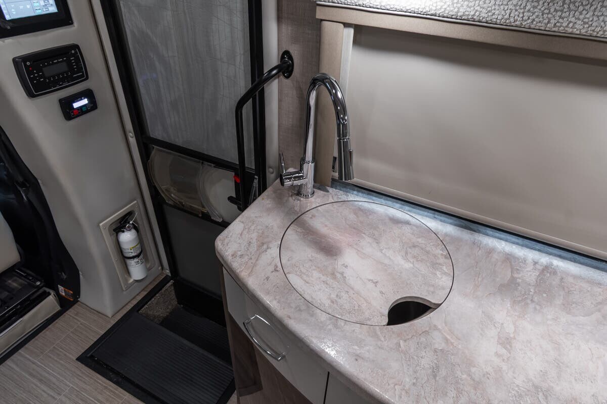 2023 Thor Motor Coach Delano