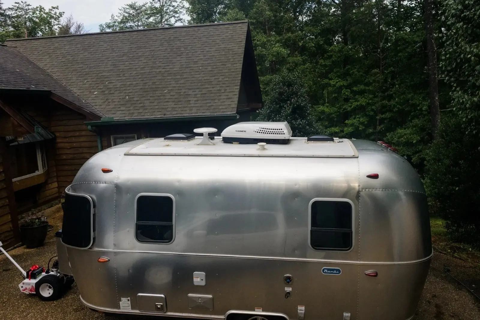 2024 Airstream Bambi 19CB